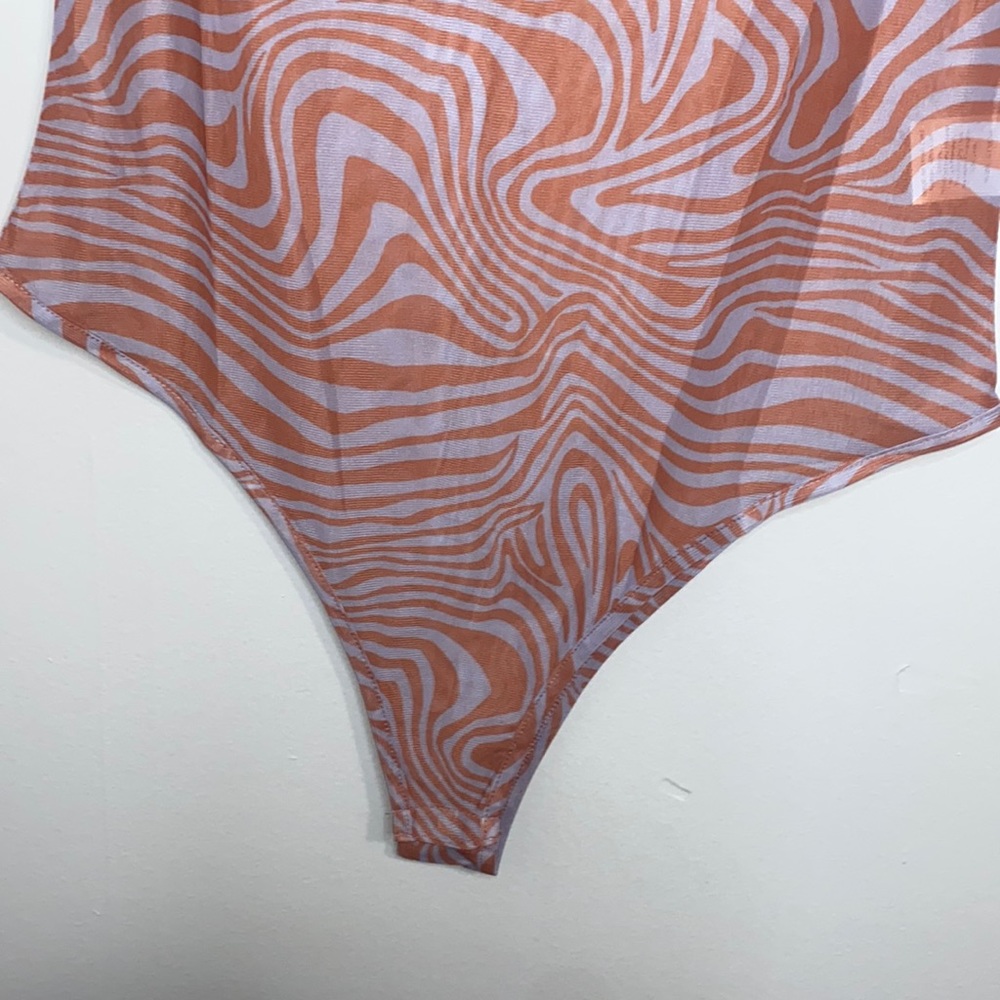 🐛Sheer Orange and Grey sleeveless bodysuit! - Picture 2 of 11